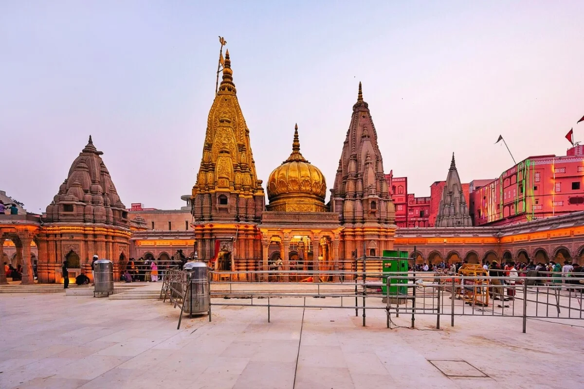 9 Days Kashi Gaya Puri Tour